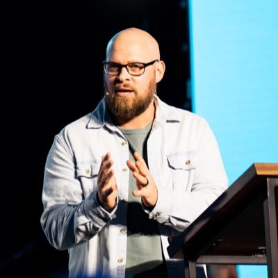 Christian, husband of Heather, dad of 5, Executive Director @sendnetwork, Founding Pastor @augustgate. Luke 10:2 + Jude 3 = 2 Thess 3:1 #pray #send #contend