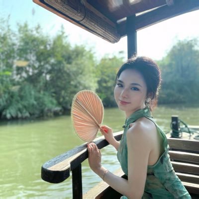 已婚/幸运而富足/白白瘦瘦美美✨健康幸福快乐自信的小美女/ESFJ/Dancer/K-POP爱好者/金融从业/不约 不搞h 真的不搞 骚扰会被我骂+拉黑