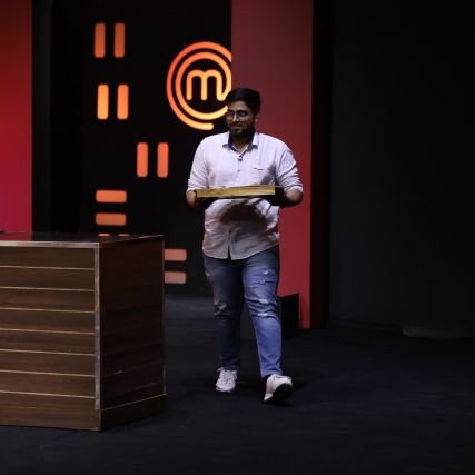 sachin_khatwani's profile picture. MasterChef India top 7.

F🍔🍔D MAD.

i binge and i know things 🤓