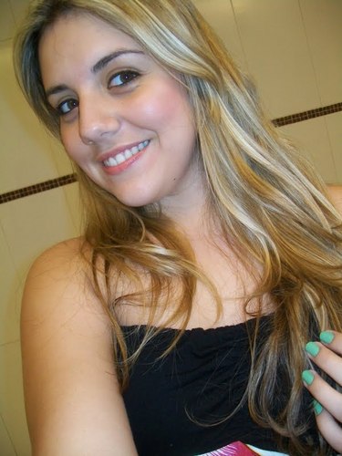 Não importa o que eu diga , você irá valorizar pelo que vê , julgar pelo que ouviu e opinar pelo que conheceu... Sigam-me