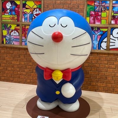 aqua5zuka's profile picture. 舞台用の垢でTV出演の雪組AQUA5を切っ掛けに宝塚に嵌り初観劇は2009年3月雪組です。現役生は95期／105期好きです☺️過去贔屓2人の見送り済み経験後、全組観劇派でしたが、2024年9月から #花組 メインに移行しつつ某娘役さんをご贔屓にOSKの某男役さん好きです！仲良くしてください♡