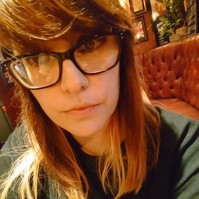 LucyMackean's profile picture. Simple girl who thinks too much.
I like creative things. IG: Lucymackean