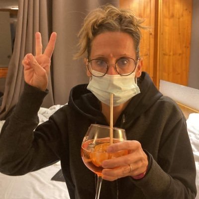 Calie1974's profile picture. Idel