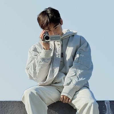 ew_suni's profile picture. 