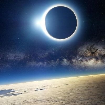 Dery3Rosemary's profile picture. PR Student||Health Advocate||Chorale lover||