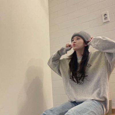 C3g3ixTdb4MQ1v4's profile picture. 04'   春から東海大 経営学部