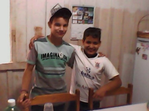 Não tenho corpão, não tenho um cabelo perfeito, não tenho um rosto perfeito,mas não sou comparável, valorize-me não pelo que eu tenho e sim pelo que sou.