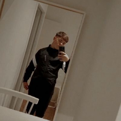 Cmoralesb_99's profile picture. 