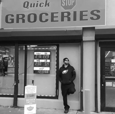80's junkie 🎷 90's ruled 📟 Modern era blows 👎 3rd Generation wrestling fan 🦅 Philly sports 🇵🇷 Rum & 🇨🇺 coffee
