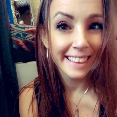 LynneJay00 Profile Picture