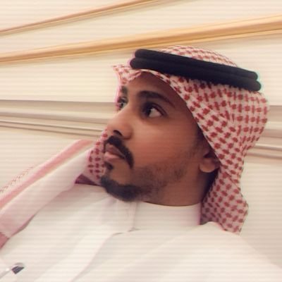 جزء كبير من عقلي يعيش بعيدا عني في عالم اخر يسمى الاهلي♬?  :(  )