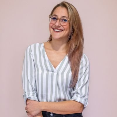 Traductora audiovisual y localizadora de videojuegos EN-ES
lauralopezarmas7@gmail.com
Nuevo álbum
