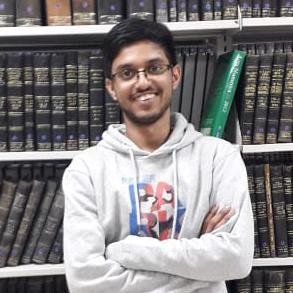 • Undergrad @IITGuwahati
• Previously worked in #ComputerVision @UUtah
• I like to train large deep neural nets