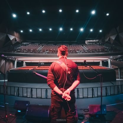 Vocals / Guitar in Anima Tempo
Artist at Ernie Ball - Overload Guitars - Veerkamp - Kings of Groove -
Pre-Save our new single: https://t.co/qA2IwTYZix