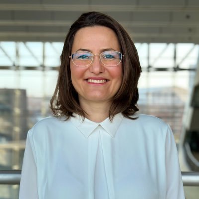 Nordics Financial analyst, SMB @ Lenovo. Københavns Universitet/ MSc Economics.