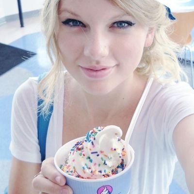 ★apaixonada por piscologia ★música é a minha vida | ≽fan account ★@avrillavigne @taylorswift13 🏡💙