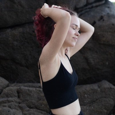 ananas__tasia's profile picture. погроммирую; изучаю себя в этом мире; изучаю людей этого мира; пытаюсь полюбить себя;