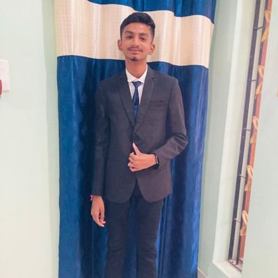 akp_1687's profile picture. deep voice and messy hair. also, tall and handsome