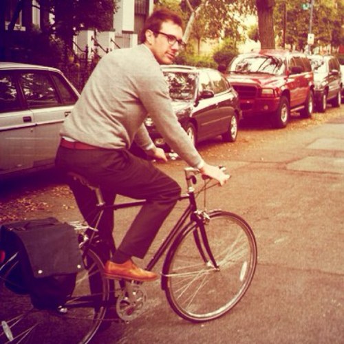 tiesandfries's profile picture. 