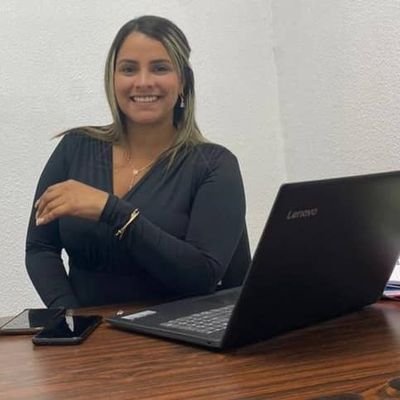 Apasionada al área de Recursos Humanos, a la búsqueda de talentos para grandes y pequeñas empresas... Apasionada a realizar búsquedas de Crack...