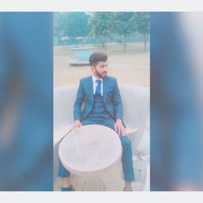 پاکستان زندہ آباد
پاک فوج پائنده آباد
Social Media Marketer/
Video Editor /
Graphic Designer