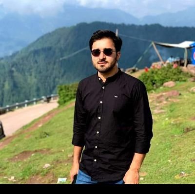 RajaArslanFaro1's profile picture. 