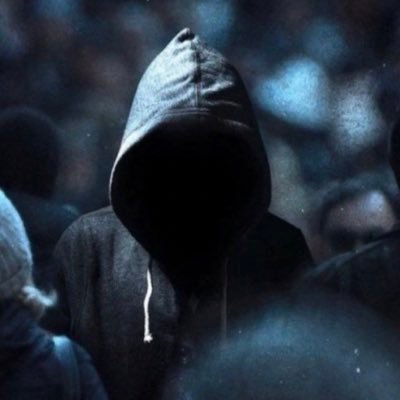 قل للحياة إن إستطعت وداعاً .. نصف الرجوله أن تموت شجاعاً .. عش مثلما ولدتك أمك باسلاً .. إن الحرائر لا يلدن ضباعاً