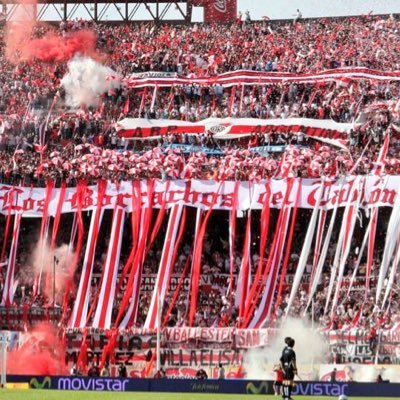 siempre junto a mi querido River Plate, rojo y blanco como mi corazon