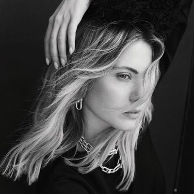 fan account posting pictures & updates for actress eda ece
