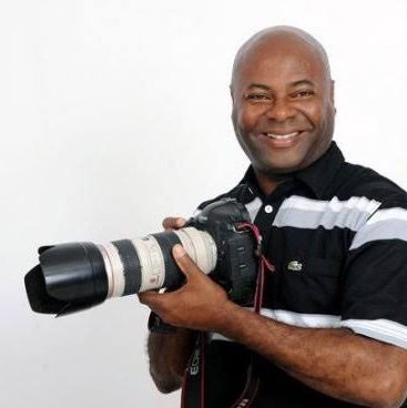 ▪Repórter Fotográfico há 30 anos
▪Editor e diretor do Digaí Feira