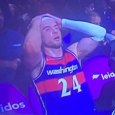 starling587's profile picture. Wizards 💯