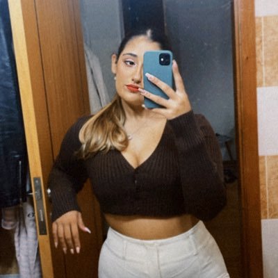 beatrizresendzz's profile picture. @biaaaazzz