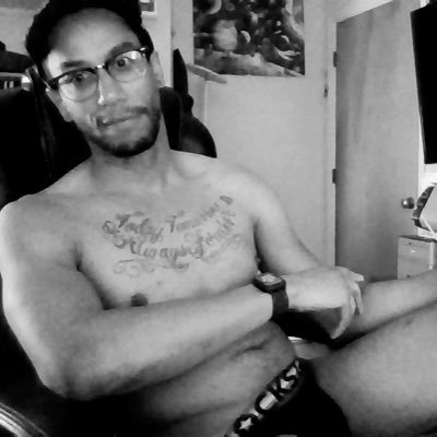 NSFW 18+ He/Him ♊️♌️♋️ ☆Tarot Card Reader ◇Exhibitionist ♡Gaymer