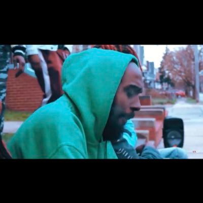 Hiphip/actor #RollingDoobiesWritingMovies #HighSelfesteem #TheGreenPrint and #Stonerandtrappa https://t.co/CPQZOyU1Db https://t.co/bBIbfo2E0n for merch
