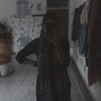 thatsme_urvashi's profile picture. Stereotype universe 🍂🍃