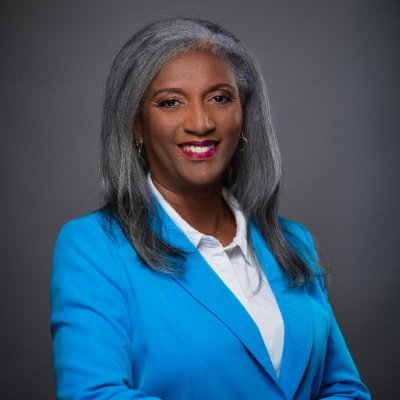 LavenaireP's profile picture. Directrice Régionale de Martinique La 1ère