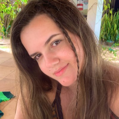 Clara Rocha Profile