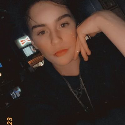 he/they ~ Alex ~ 18+ ~ #1 keep sweet enthusiast ~ living proof that natural selection is a myth ~