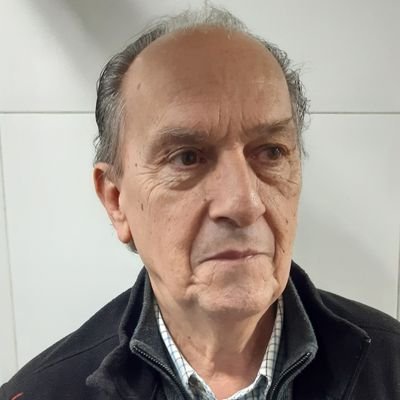 Un político, es alguien capaz de encontrar un problema para cada solución.