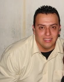 Professor de Educação Física, Árbitro de Futsal, Supervisor de Esportes, Instrutor de Musculação e Personal....segue aí galera!!!