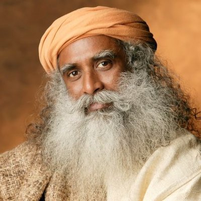 Yogui, Místico, Visionario y fundador de
@ishafoundation.
Los tweets escritos por el propio Sadhguru están firmados -Sg.