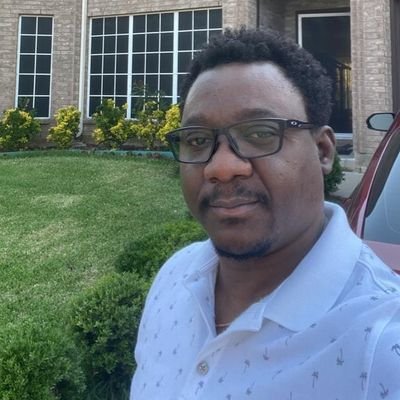 fortresspix's profile picture. Veterinarian, Microsoft certified engr., Man utd fan.