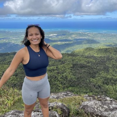 Aoneal82525367's profile picture. It’s me Adri 👋🏽