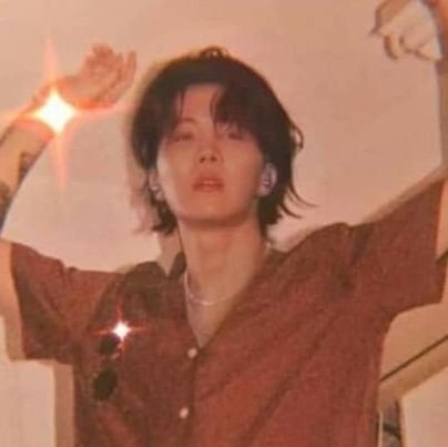 Camilly18309775's profile picture. Em uma noite interminável foi você quem me deu a amanhã...💜🥺MAKE IT RIGHT.