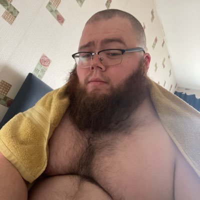 🔞 18+ Only! 🔞🏳️‍🌈 Gay Bear Chub. Vers bottom. Looking to explore and expand my sexual horizons. And collaborations 😏 DM’s Open