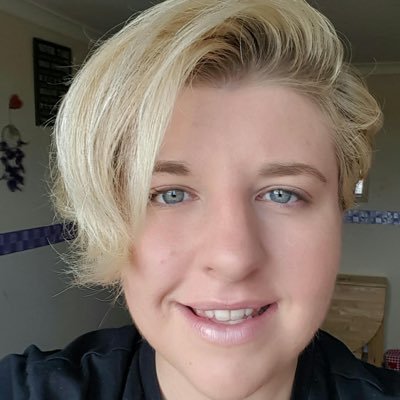 vikkic1986's profile picture. im Vikki, 38 and dream of camper adventures just need the van