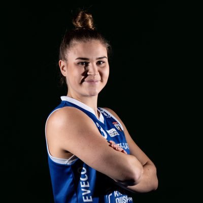 Basketball Player from 🇫🇮
⛹🏻‍♀️💙