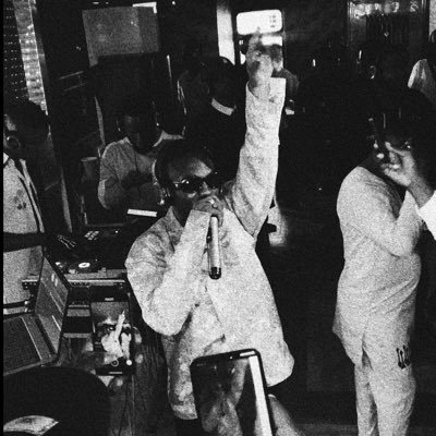 roshii_xx's profile picture. i’m not your daddy’s mate🧏🏾‍♂️ fuck your think piece and fuck mines too and yes take my tweets seriously at your own risk 😂