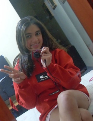 Sou humana não consigo ser perfeita. ♪