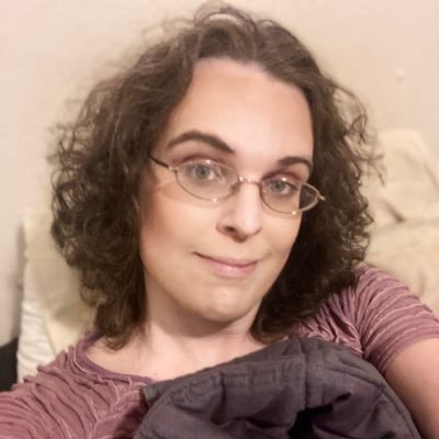 Software engineer, trans. gayer and hotter than you autistic fox-girl
she/her